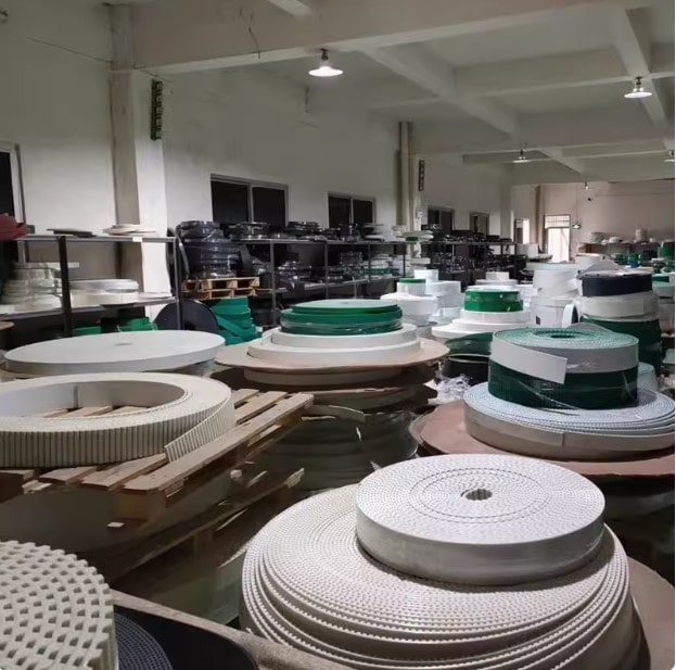 Dây Curoa: Bí Quyết Vận Hành Êm Ái Và Bền Bỉ Cho Máy Móc